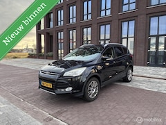 Ford Kuga - 1.6 Titanium Clima Navi Cruise NAP