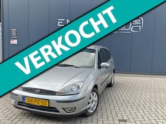 Ford Focus - 1.6-16V Futura