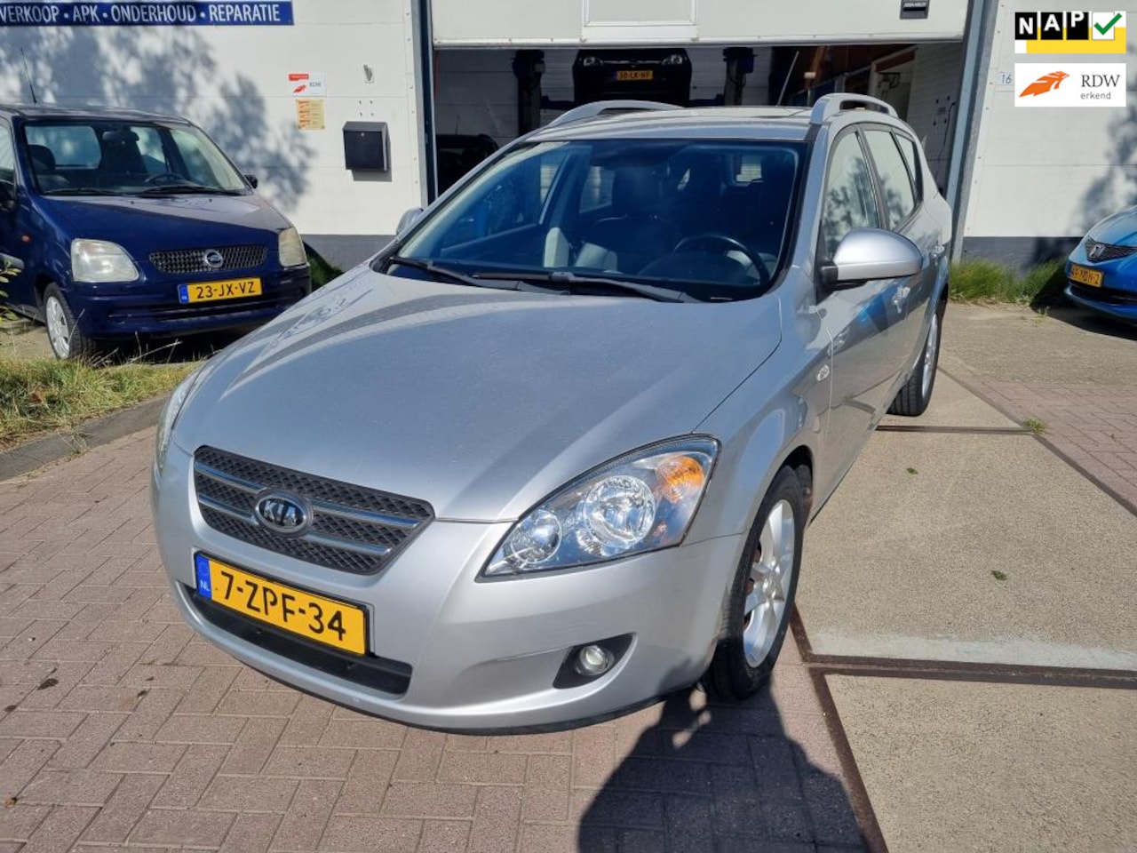 Kia Cee'd Sporty Wagon - 1.6 X-ecutive | Automaat - AutoWereld.nl
