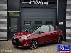 Toyota Yaris - 1.5 Hybrid Bi-Tone Automaat Pano dak PDC Navi
