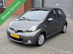 Toyota Aygo - 1.0-12V Aspiration Green✅️Airco✅️Apk✅️