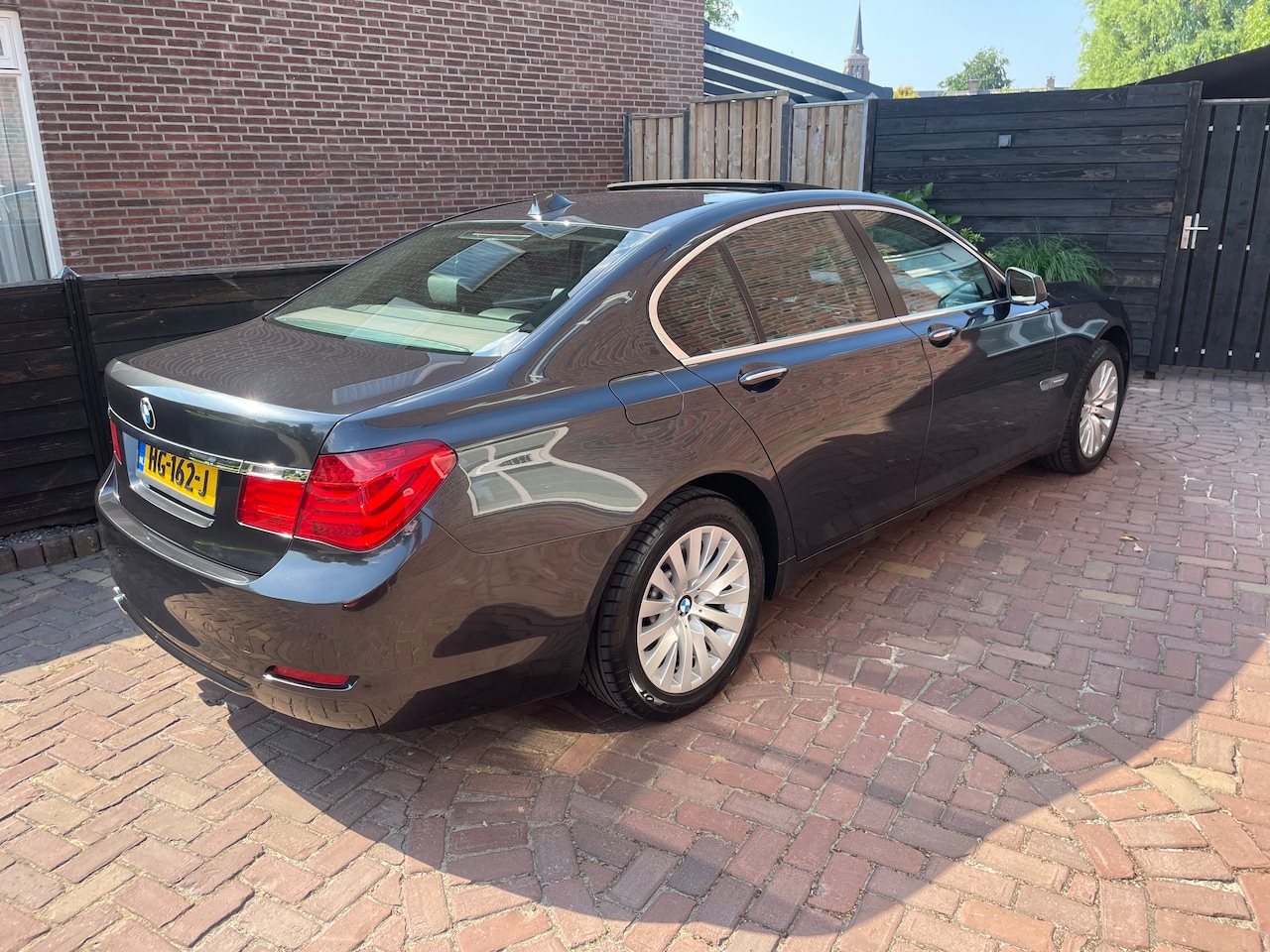 BMW 7-serie - 730d High Executive Transmissie Automaat               Vermogen (kW) 180               Gewicht 2505 - AutoWereld.nl