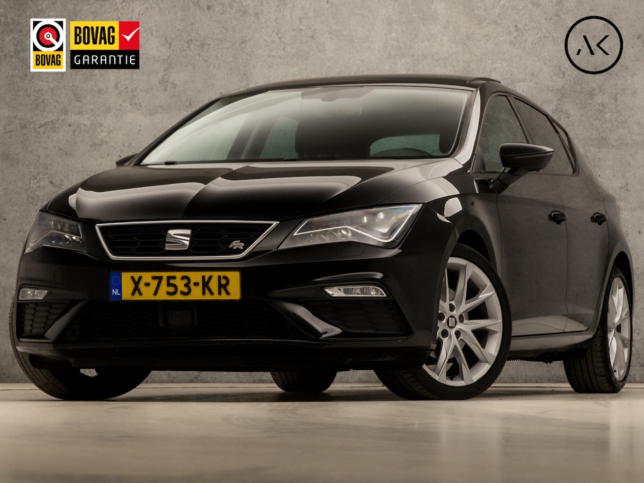 SEAT Leon - 1.5 TSI FR Sport 150Pk Automaat (SCHUIFDAK, APPLE CARPLAY, LEDER, CAMERA, BEATS AUDIO, STO - AutoWereld.nl