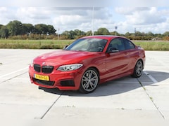 BMW 2-serie Coupé - M235i High Executive hand geschakeld