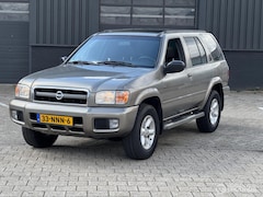 Nissan Pathfinder - Benzine
