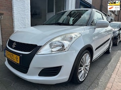 Suzuki Swift - 1.2 Bandit EASSS Airco Parkeersensoren Carkit Nette Auto