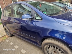 Volkswagen Golf Plus - 1.6 FSI Sportline