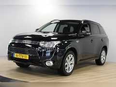 Mitsubishi Outlander - 2.0 PHEV Business Edition | Trekhaak | Navi | Cruise