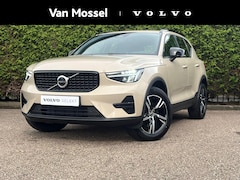 Volvo XC40 - 2.0 B4 Plus Dark