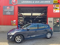 Ford Focus - 1.0 EcoBoost Trend Edition Business/ Navigatie/ LM Velgen/ Parkeersensoren V+A/ Rijklaarpr