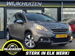 Peugeot 2008 - 1.2 PureTech Allure Automaat met Panorama dak Vol opties