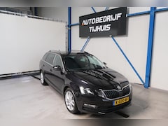 Skoda Octavia Combi - 1.5 TSI Greentech Business Edition Automaat - N.A.P. Airco, Cruise, Navi, PDC