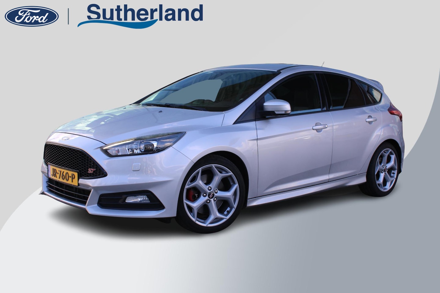 Ford Focus - 2.0 ST-3 | Navigatie | Cruise Control | BLIS | Climate Control | Camera | Bluetooth Carkit - AutoWereld.nl