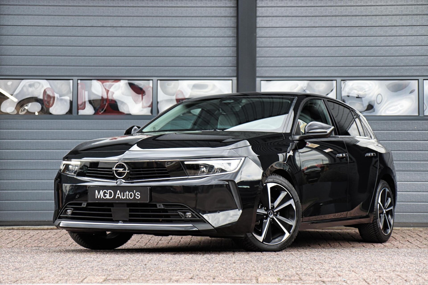 Opel Astra - 1.2 Turbo Elegance /LED/CARPLAY/CAMERA/KEYLESS/ACC/VIRTUAL! - AutoWereld.nl