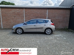 Toyota Auris - 1.8 Hybrid Dynamic