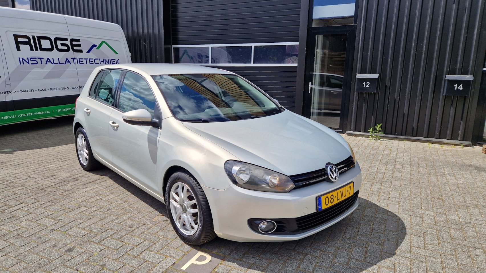 Volkswagen Golf - 1.2 TSI Tour Airco NW APK - AutoWereld.nl