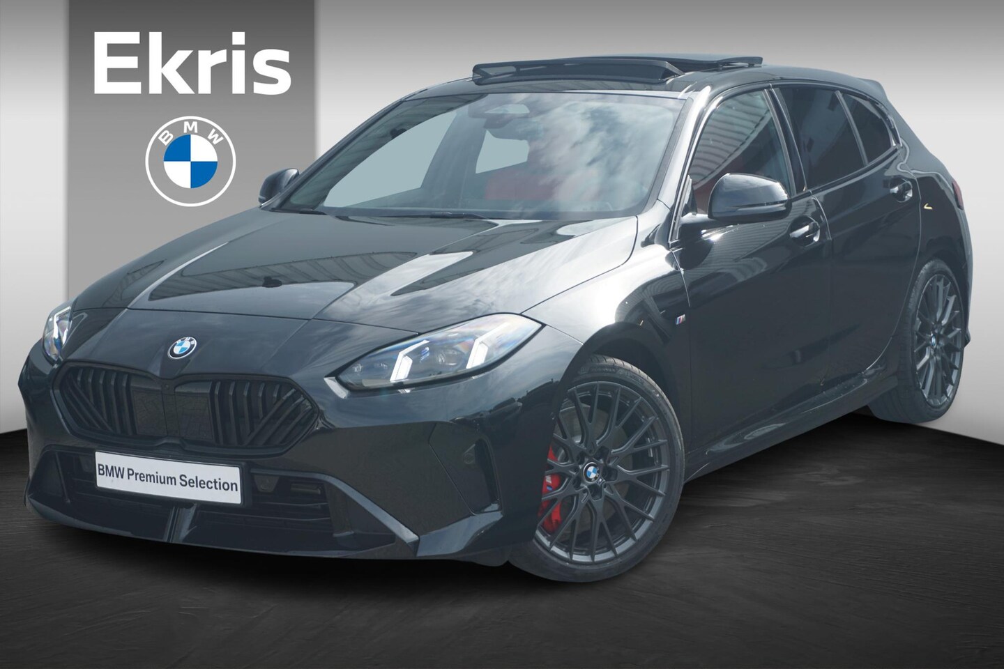 BMW 1-serie - 5-deurs 120 M Sportpakket Pro 19'' / Harman Kardon / Panoramadak / Comfort Acces - AutoWereld.nl