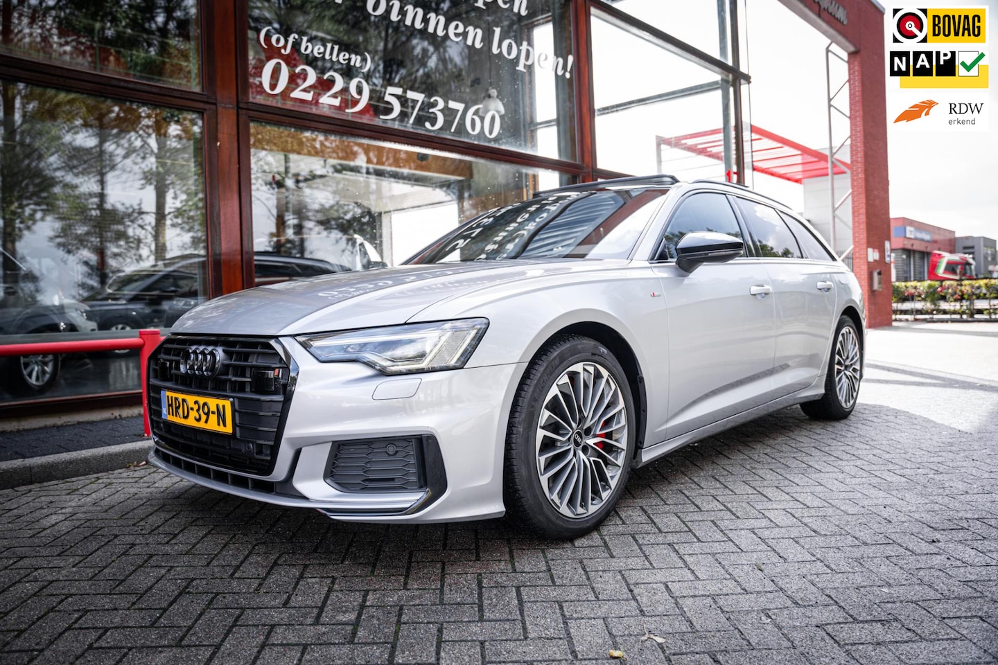 Audi A6 Avant - 55 TFSI E quattro Competition S-line | Panoramadak| Stuur, stoel & bank verwarming | Memor - AutoWereld.nl