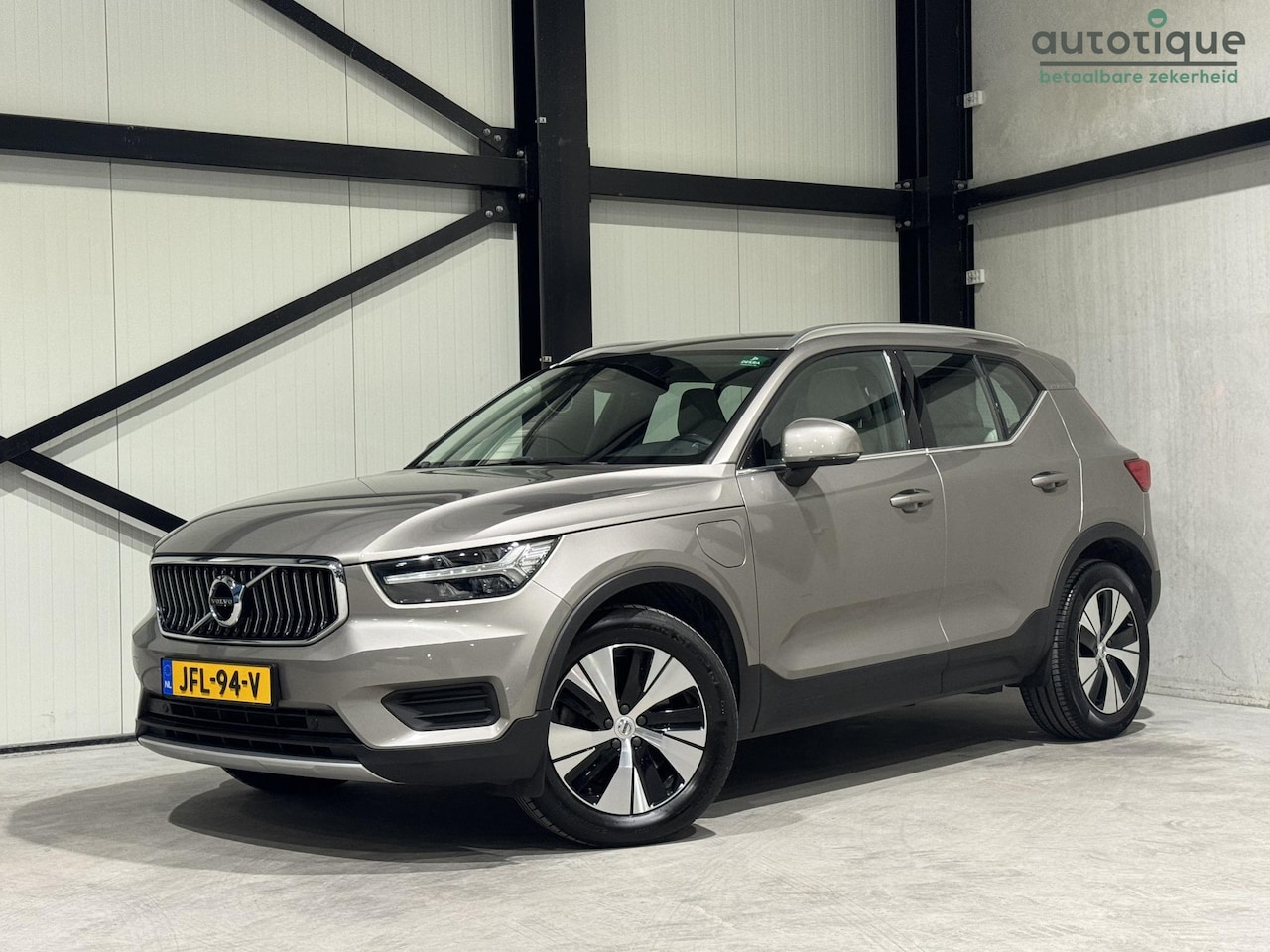 Volvo XC40 - 1.5 T4 Recharge Inscription Expression Aut. | navi | pilot-assist | adap-cruise | - AutoWereld.nl