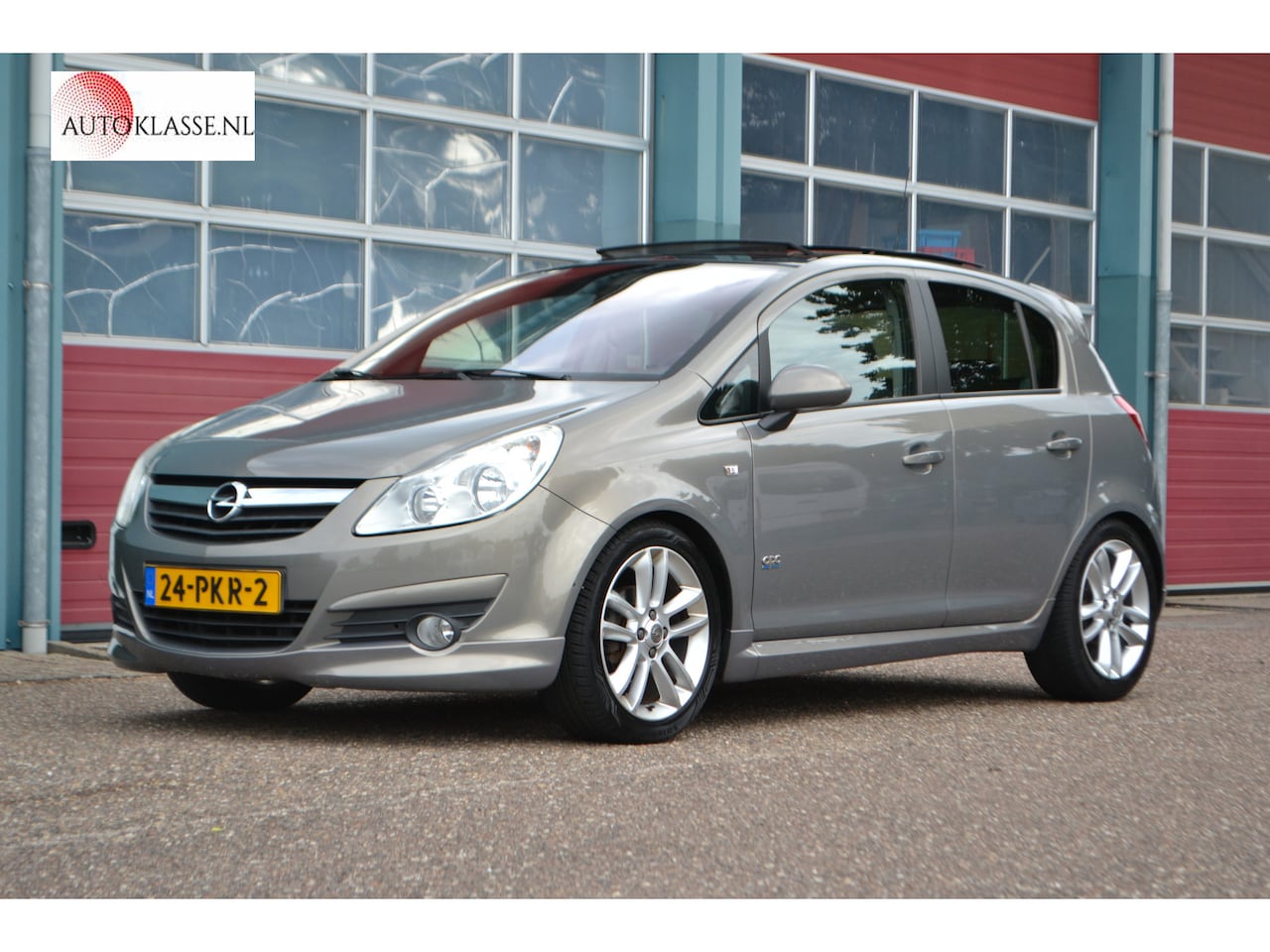 Opel Corsa - 1.4 16V OPC Line - AutoWereld.nl