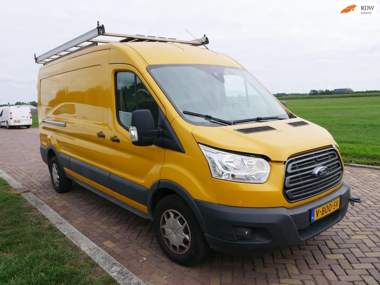 Ford Transit - 350 2.0 TDCI L3H2 Trend AC ** 4999 EX BTW ** TURBO DEFECT | ONLY TRAILER - AutoWereld.nl