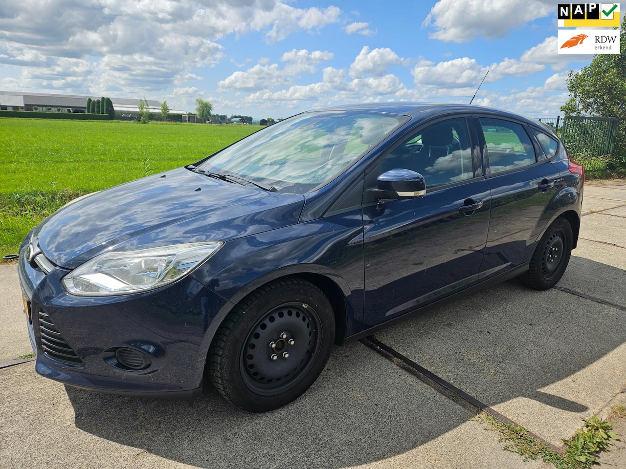 Ford Focus - 1.0 EcoBoost Edition/ bj 2014/ motor defect - AutoWereld.nl