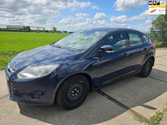 Ford Focus - 1.0 EcoBoost Edition/ bj 2014/ motor defect