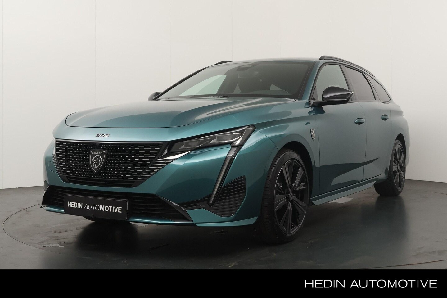 Peugeot 308 SW - 1.2 Hybrid 145 e-DCS6 GT | 360° Camera | Leder/Alcantara AGR-Stoel | Massage/Verwarming | - AutoWereld.nl