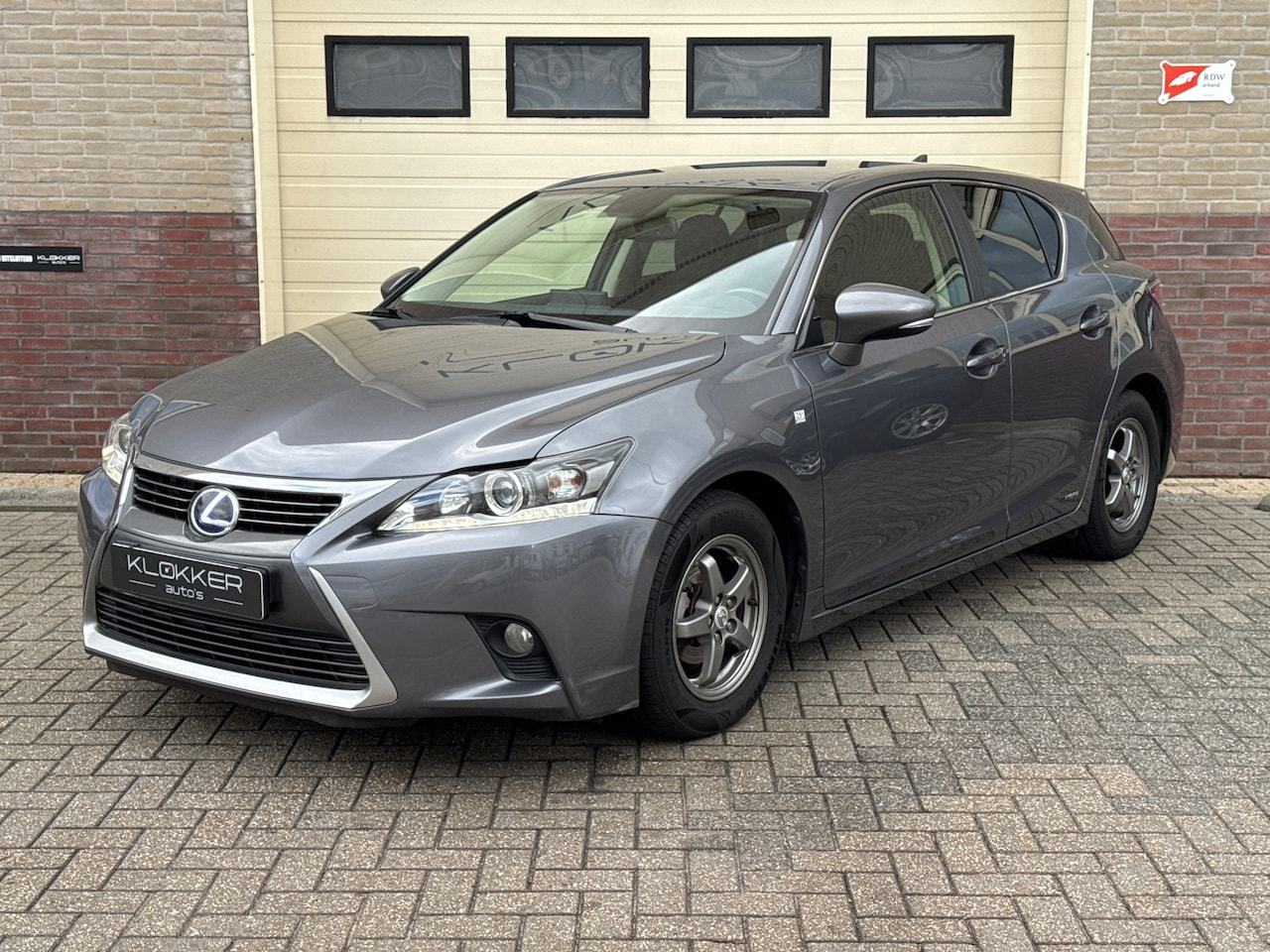 Lexus CT 200h - 25th Edition Stoelverw. | Navi | Camera | - AutoWereld.nl
