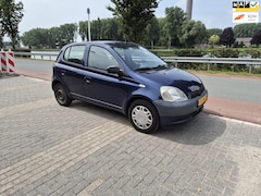 Toyota Yaris - 1.0-16V VVT-i Terra/ 5 deurs/ EXPORT