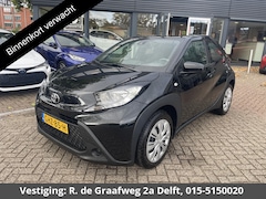Toyota Aygo X - 1.0 VVT-i MT Play | Apple Carplay & Android Auto | Adaptive Cruise Control | Cruise contro