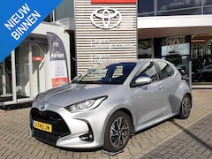 Toyota Yaris - 1.5 Hybrid First Edition TREKHAAK NAVI KEYLESS APPLE/ANDROID LED-PAKKET AD-CRUISE BLUETOOT