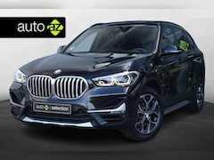 BMW X1 - sDrive20i Business Edition Plus / Panorama / Apple Carplay