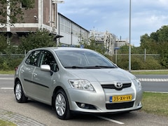 Toyota Auris - 1.6-16V Luna Business | Navigatie | LM Velgen | Trekhaak | 5 Deurs | Cruise Control