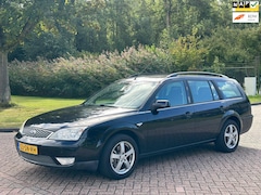 Ford Mondeo Wagon - 1.8-16V Champion/AIRCO/CRUISE/TREKHAAK