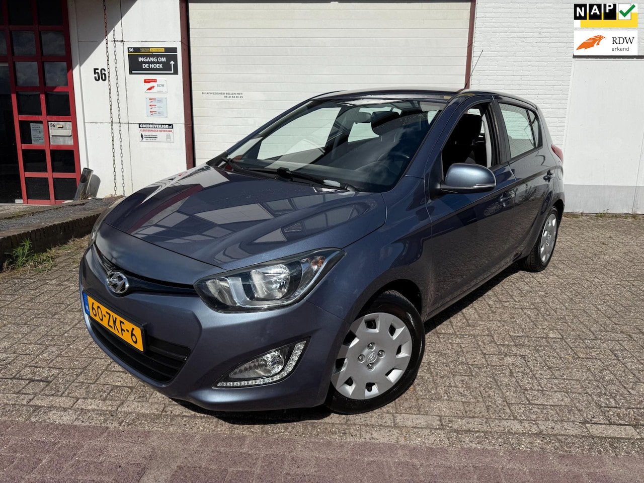 Hyundai i20 - 1.2i i-Motion |NIEUW APK |AIRCO|LED|1E EIG |NETTE AUTO| - AutoWereld.nl