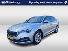 Skoda Octavia Combi - 1.0 TSI Ambition / Carplay / Navi / Getint glas