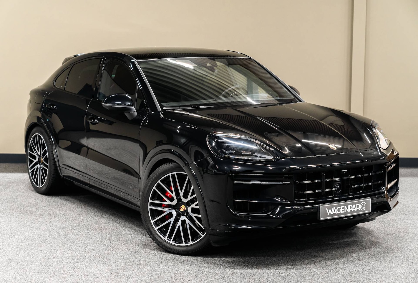 Porsche Cayenne Coupé - S E-Hybrid HUD*22INCH*SPDESIGN*T.HAAK*CARBON - AutoWereld.nl