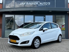 Ford Fiesta - 1.5 TDCi Style | navigatie | Bluetooth | PDC