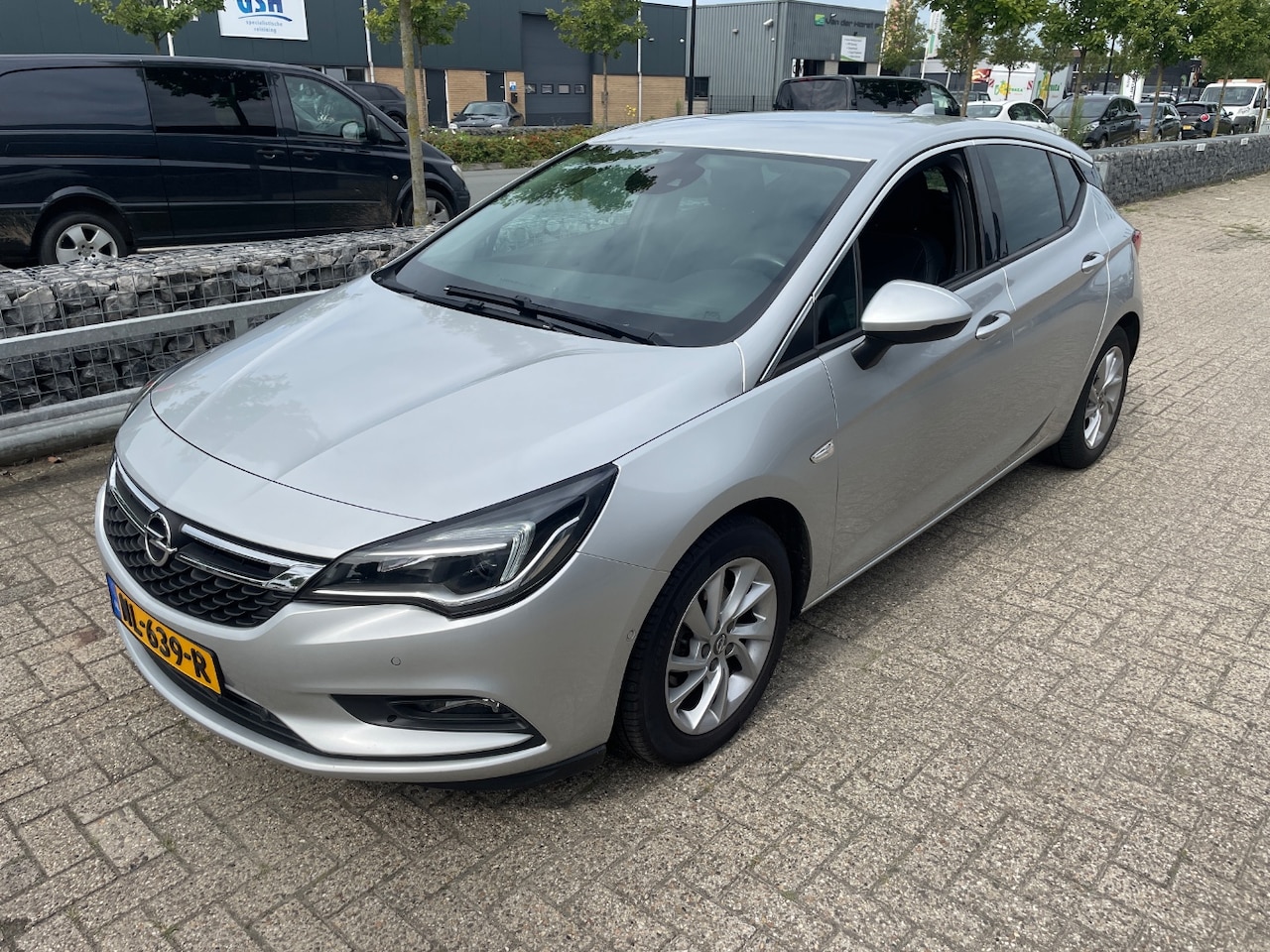 Opel Astra - 1.0 Innovation+ 105pk | Afn. Trekhaak | Comfortstoelen | Achteruitrijcamera | Navigatie | - AutoWereld.nl