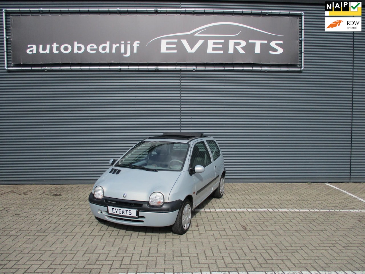 Renault Twingo - 1.2 Hélios Apk 12-02-2026 dealer onderhouden boekjes aanwezig opendak zeer nette auto sche - AutoWereld.nl