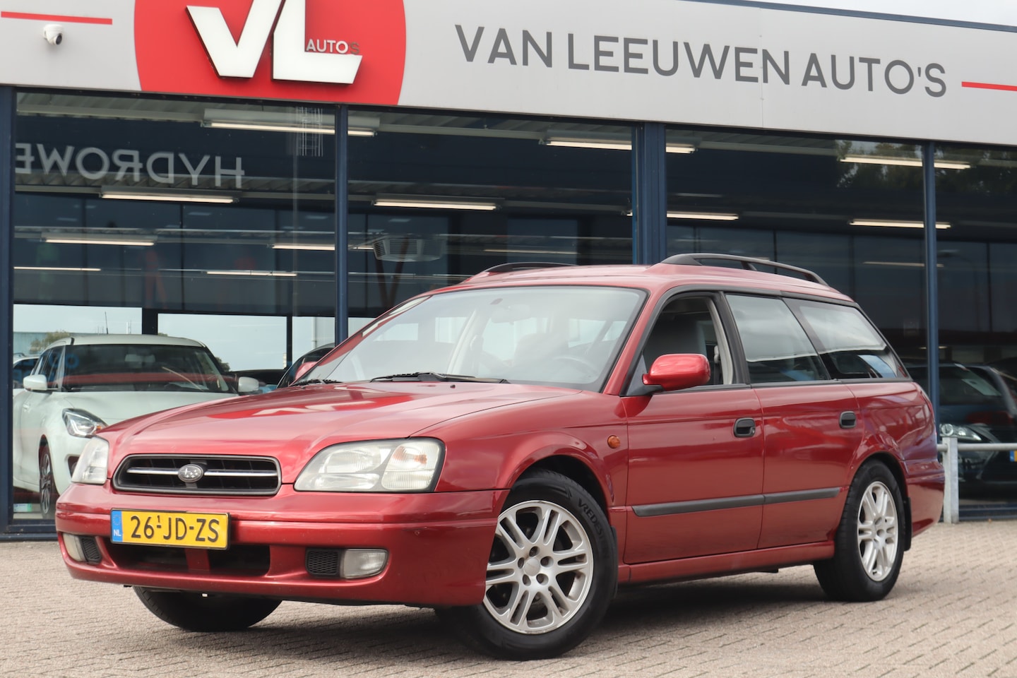 Subaru Legacy Touring Wagon - 2.0 LX AWD | Nieuw Binnen! | Airco | Trekhaak | Cruise - AutoWereld.nl