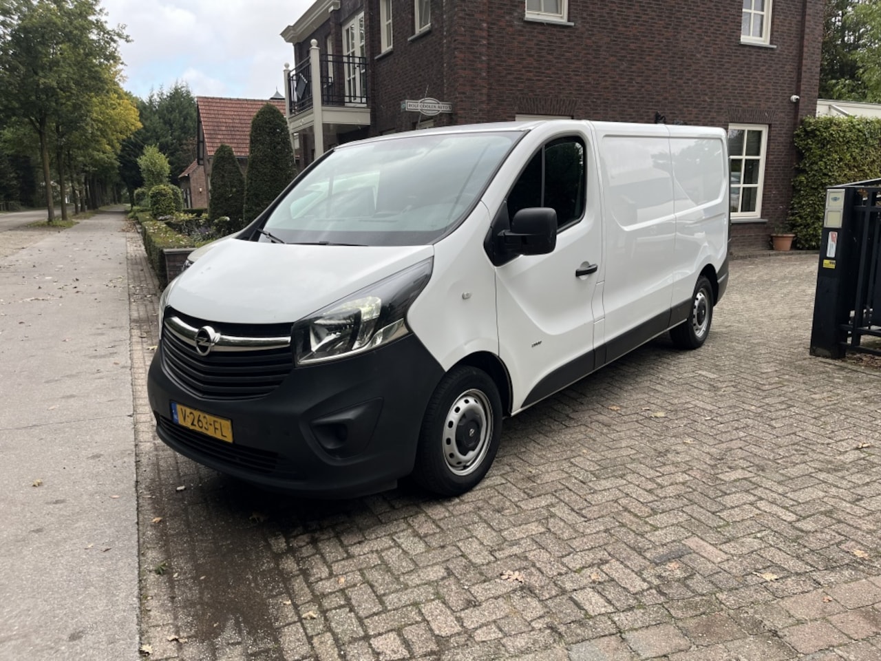Opel Vivaro - 1.6 CDTI L2H1 Ed Eco - AutoWereld.nl