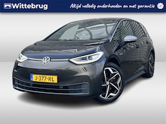 Volkswagen ID.3 - First Plus 58 kWh / Navigatie / Camera / Lichtmetaal 19 inch / Steunhaak / Stoelverwarming