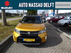Suzuki Vitara - 1.5 Hybrid Select AUTOMAAT achteruitrij camera parkeersensoren