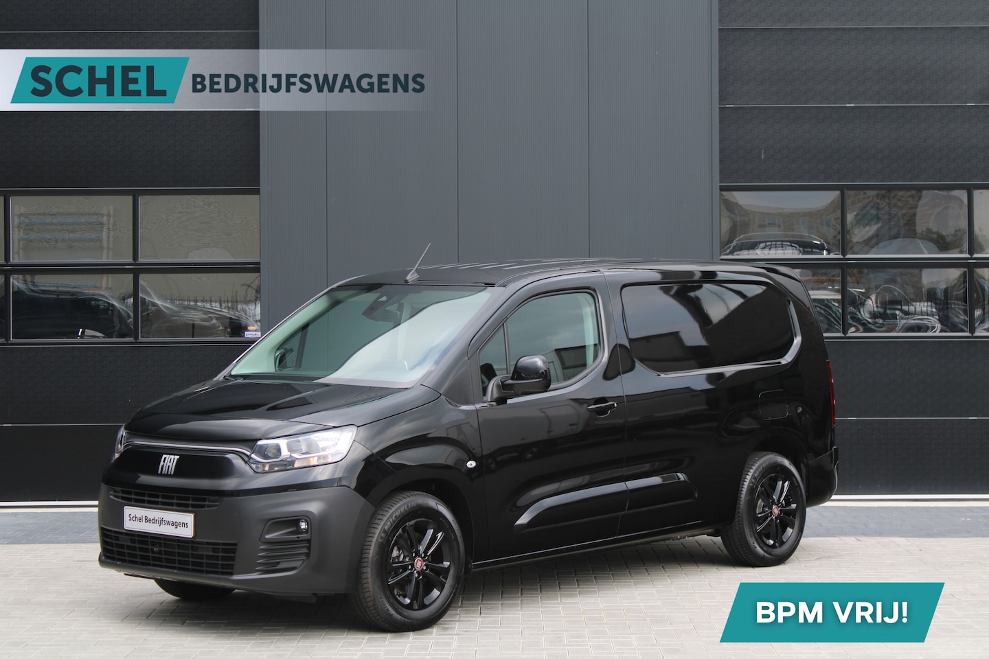 Fiat E-Doblo - 136 L2 50 kWh 136pk - Camera - Carplay - Auto Klimaat - Navi - Lane Assist - PDC - Rijklaa - AutoWereld.nl