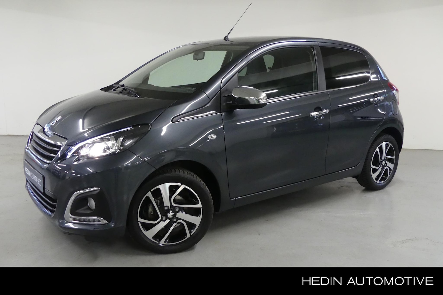 Peugeot 108 - 1.0 e-VTi Allure | 5-Deurs | Climate Control | Lichtmetalen Velgen | Camera | Cruise Contr - AutoWereld.nl