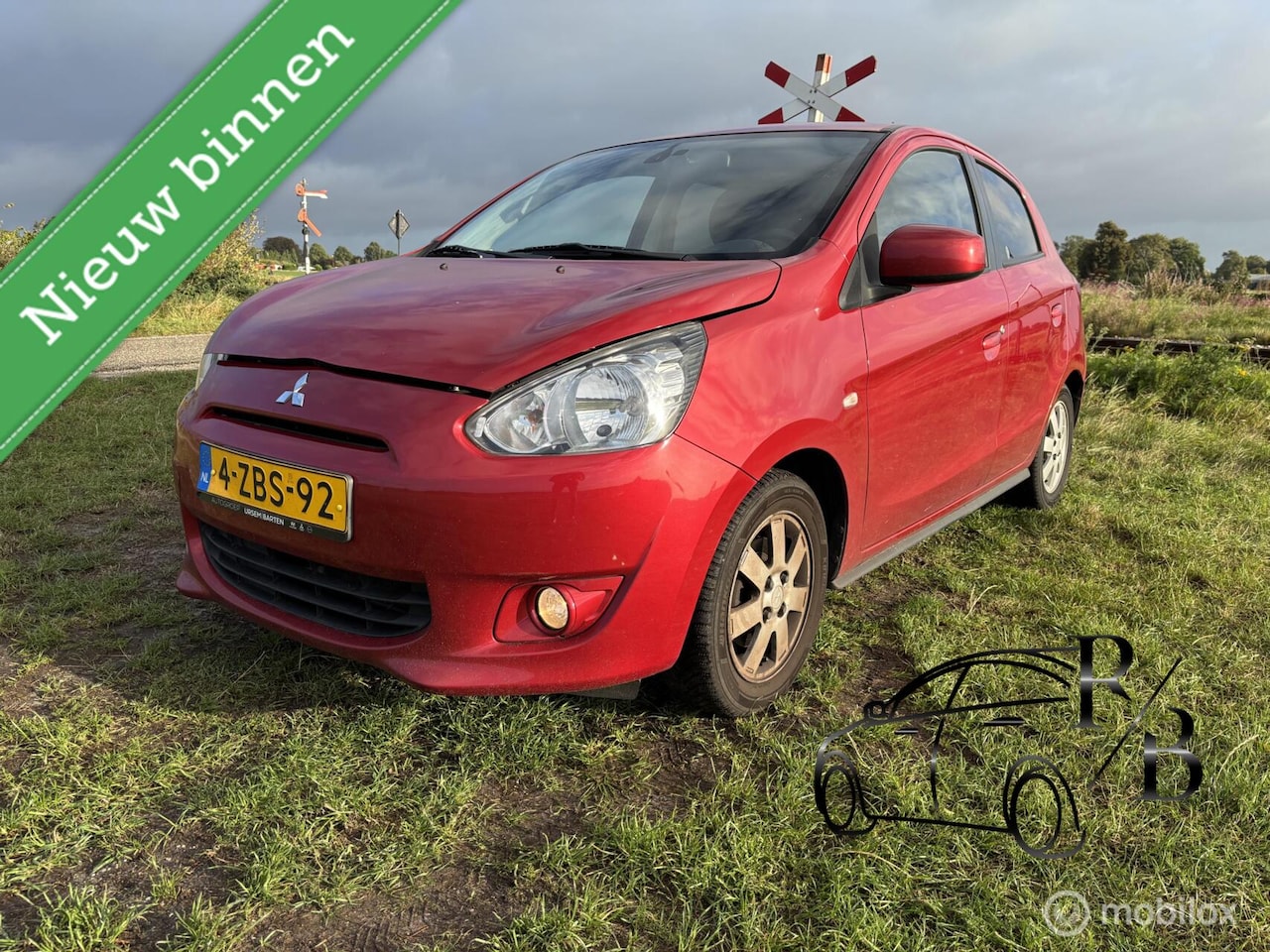 Mitsubishi Space Star - 1.0 Bright AIRCO KOOPJE!!!! LEES TEKST!!!! - AutoWereld.nl