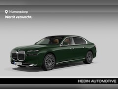 BMW 7-serie - 750e xDrive | British Racing Green | 21'' | CoPilot | Bowers & Wilkins | Iconic Glow Crist