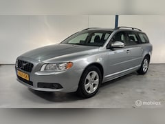 Volvo V70 - 2.0F Momentum LEER / XENON